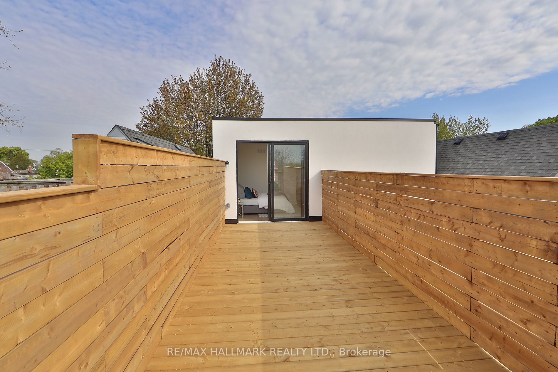 27 Hunter St