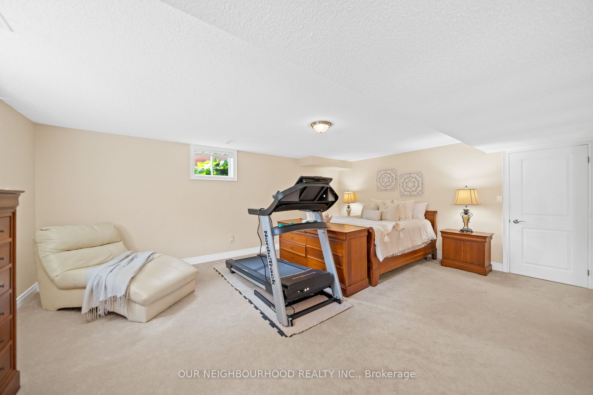 91 Taylorwood Crt