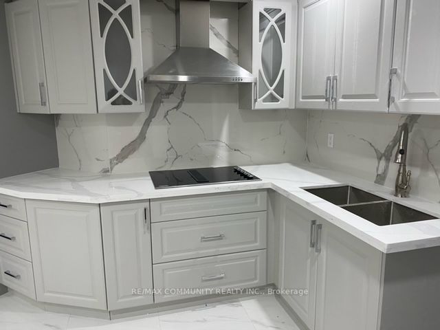 1692 Shade Master Drive