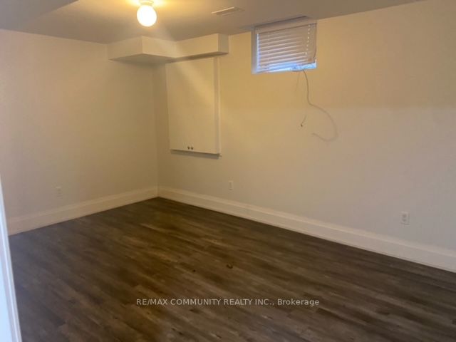 1692 Shade Master Drive