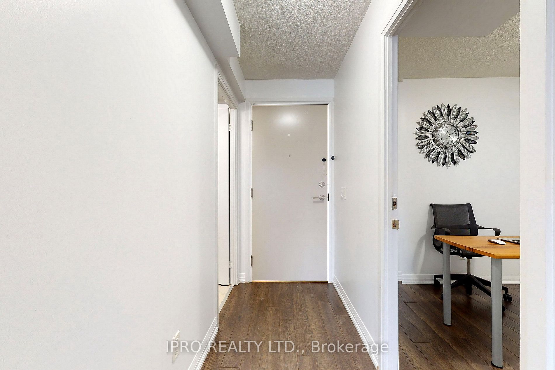 30 Meadowglen Pl, #515