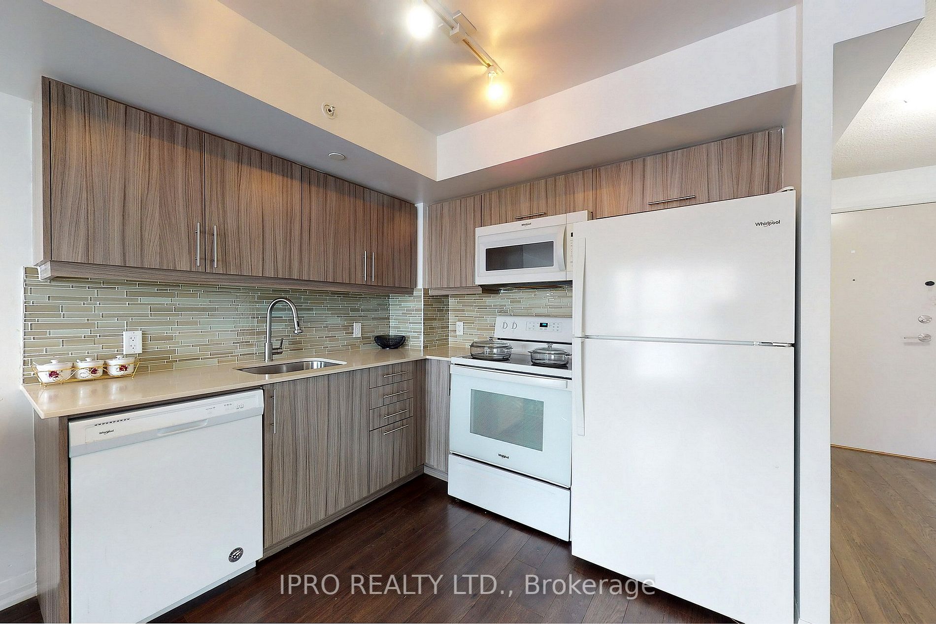 30 Meadowglen Pl, #515
