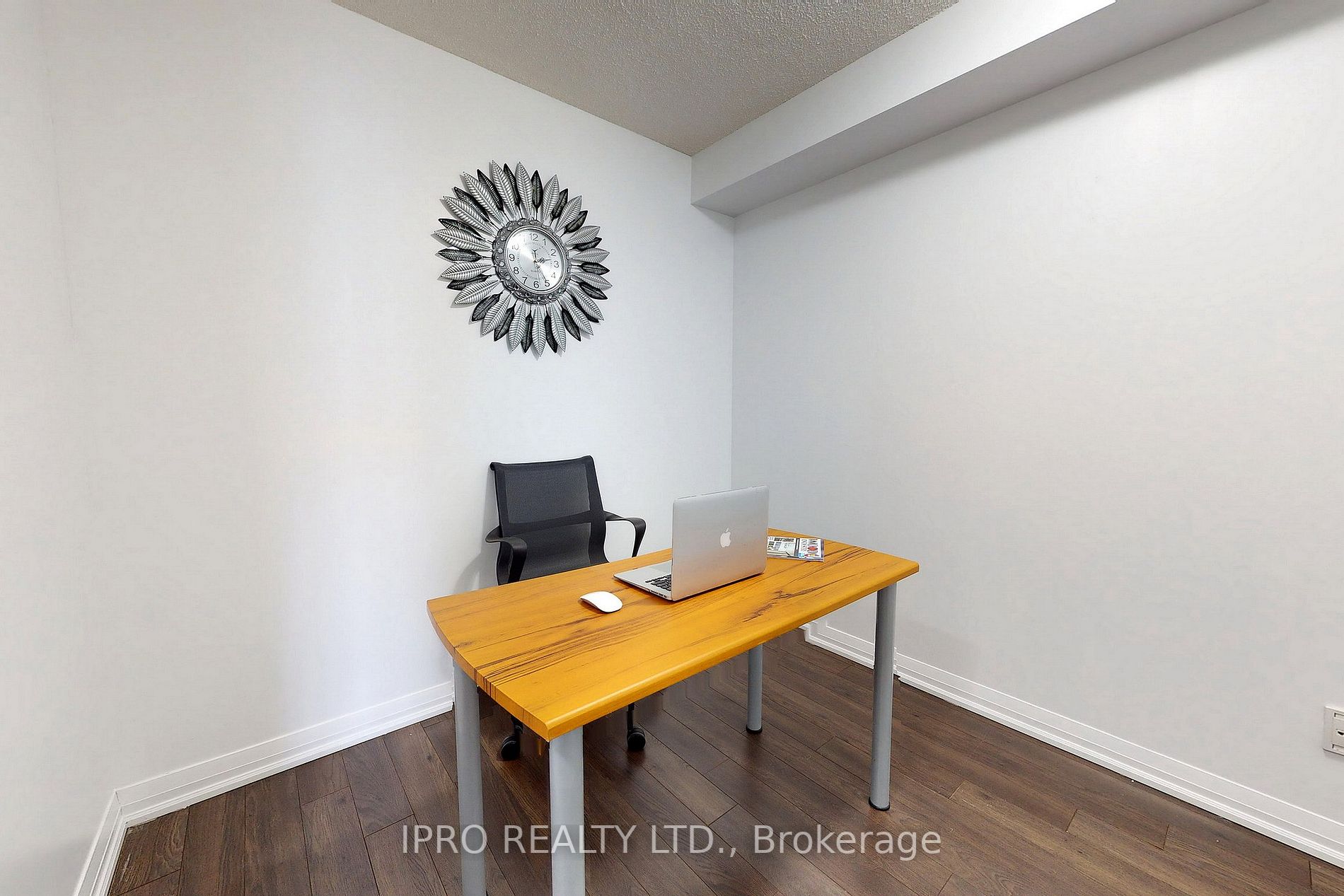 30 Meadowglen Pl, #515
