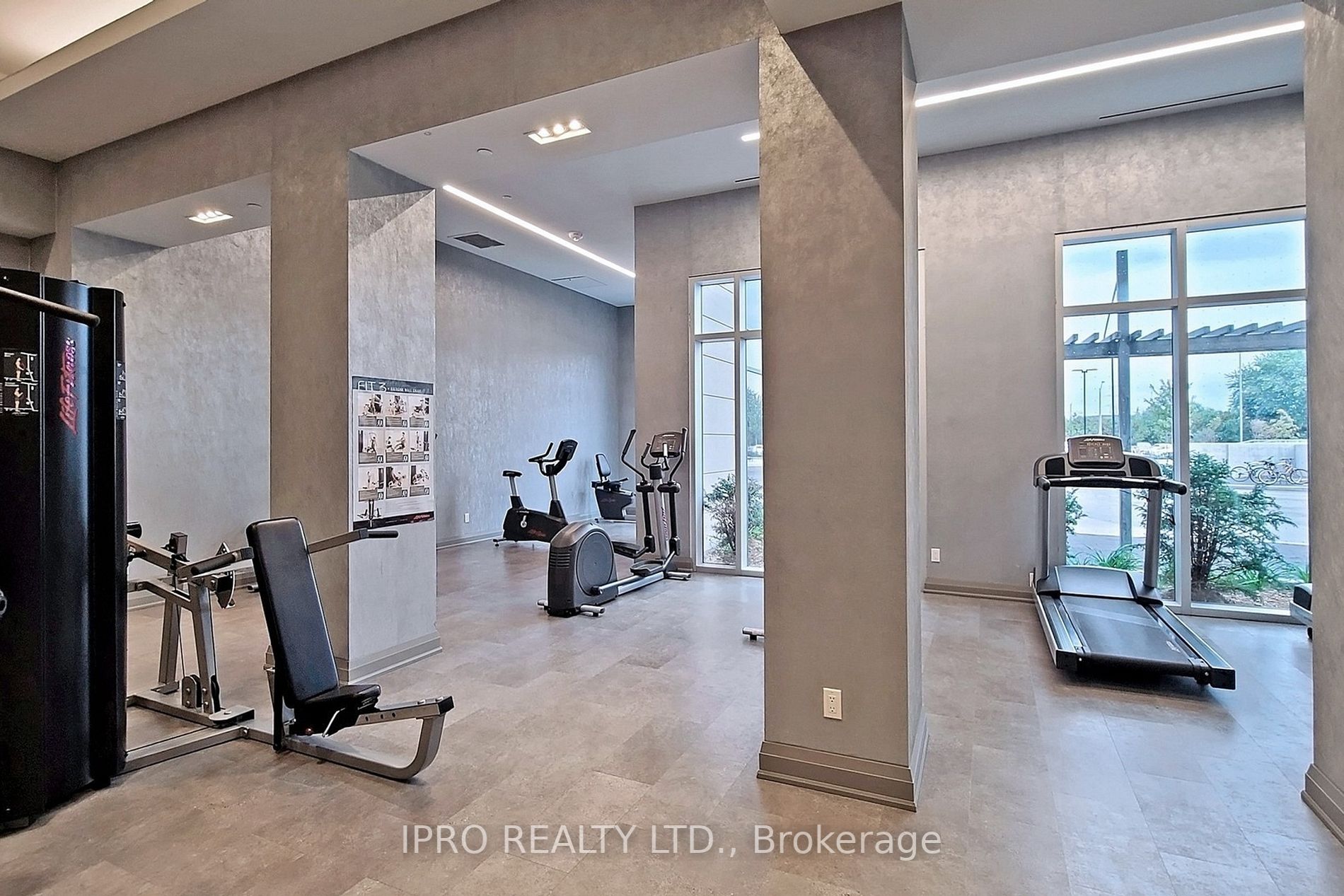 30 Meadowglen Pl, #515