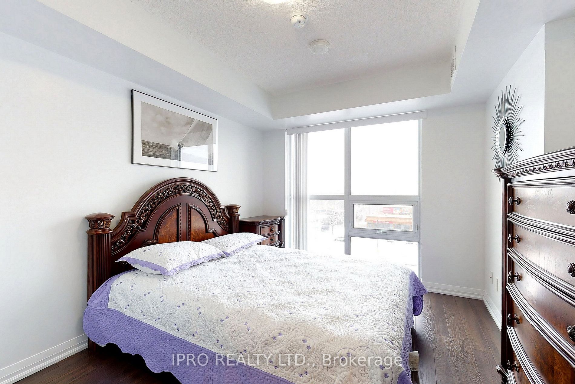 30 Meadowglen Pl, #515