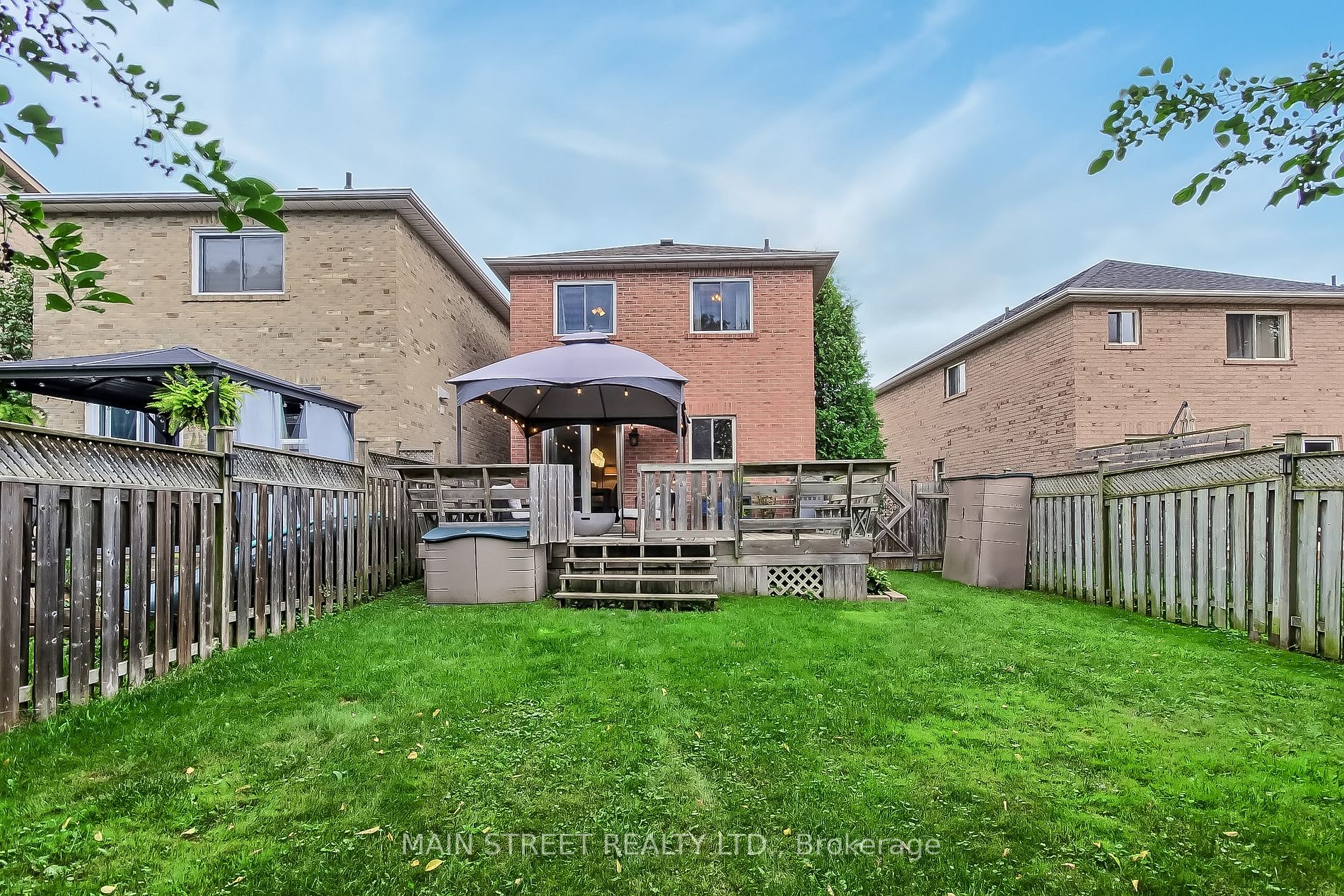 56 Eastfield Crescent