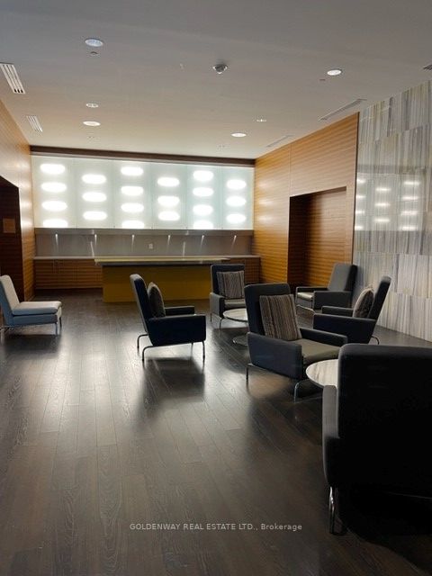 125 Village Green Square S #3801