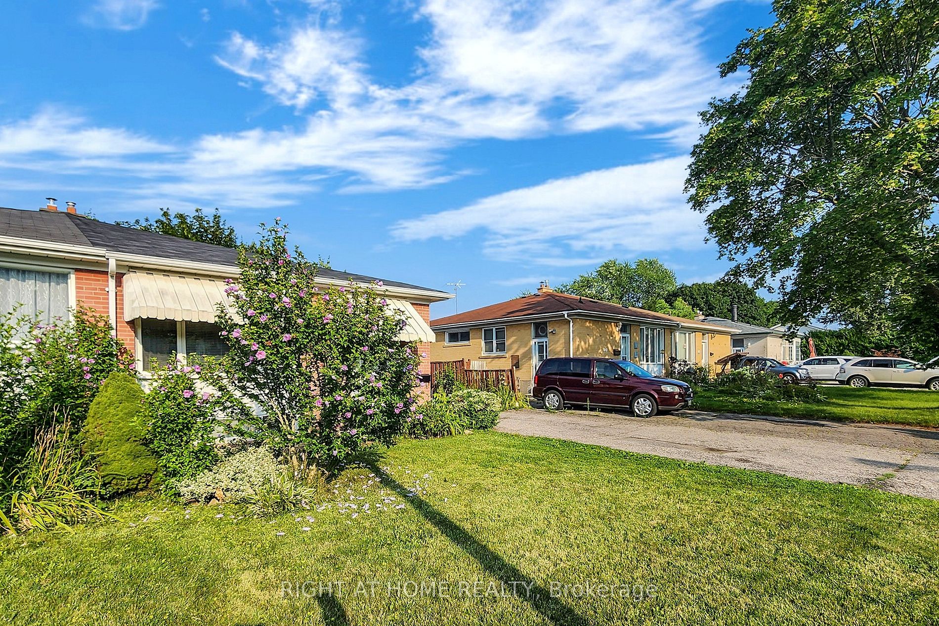 118 Burcher Rd S