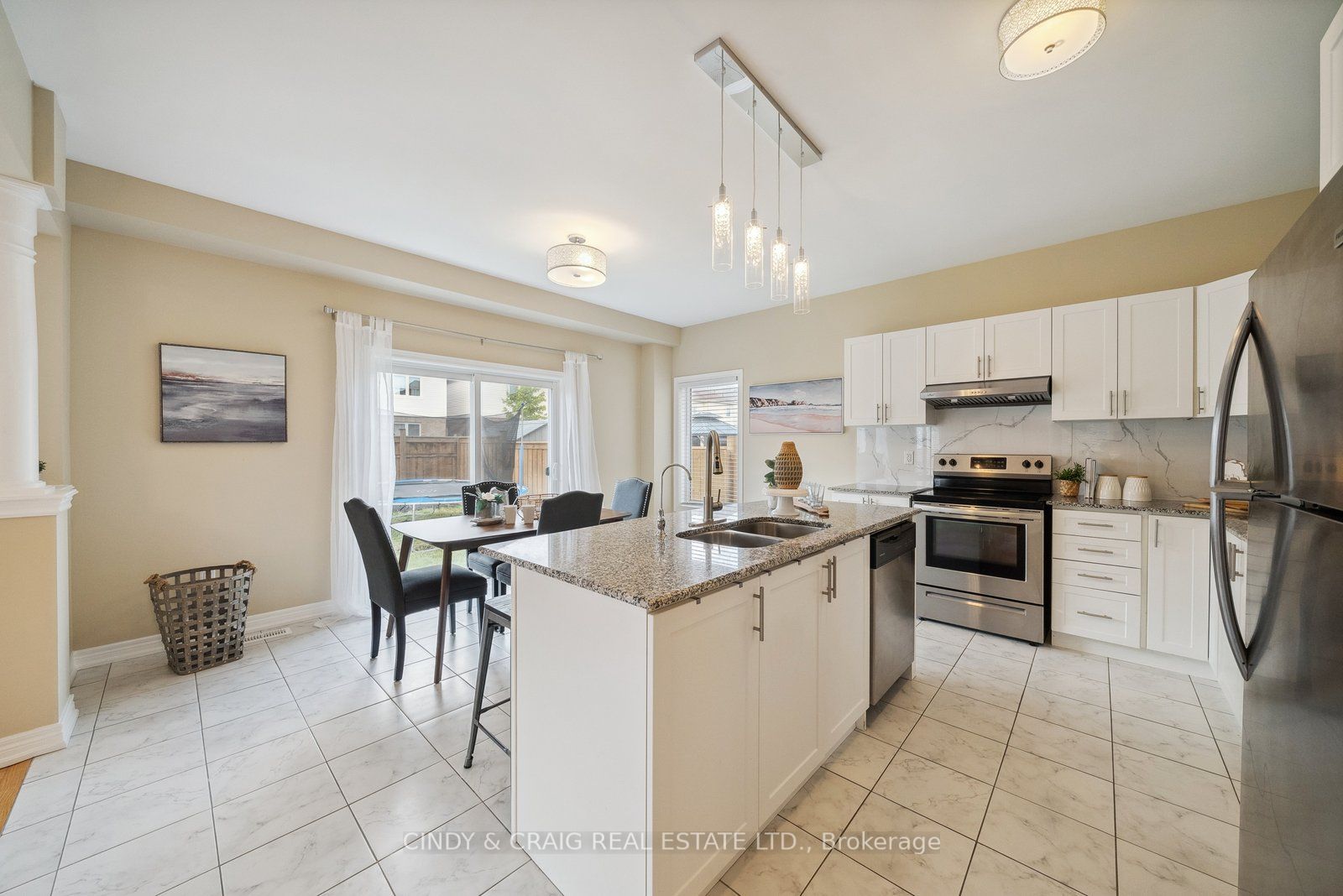 26 Henry Smith Ave