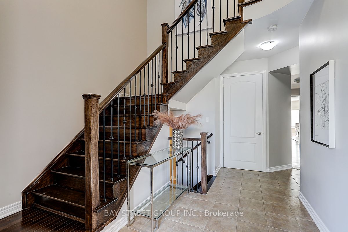 36 Endeavour Crt