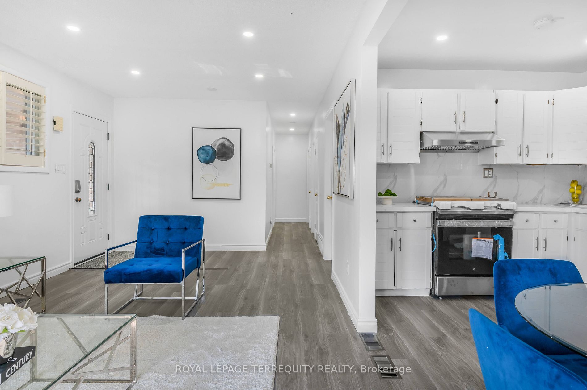 15 Point Grey Cres