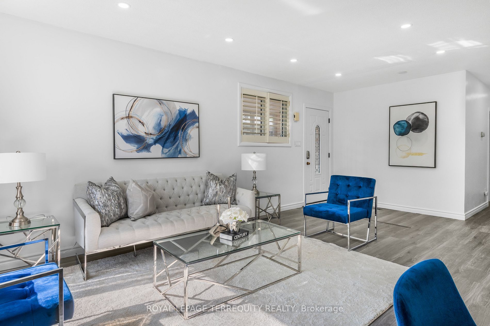15 Point Grey Cres