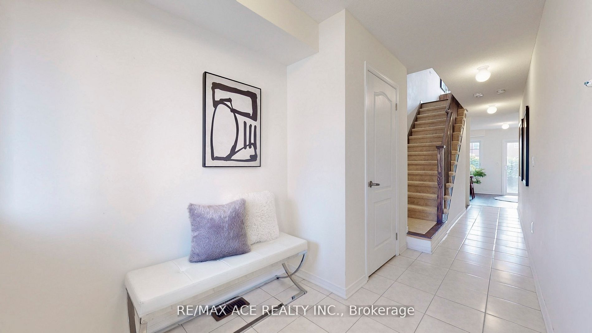 31 Healthcote Lane