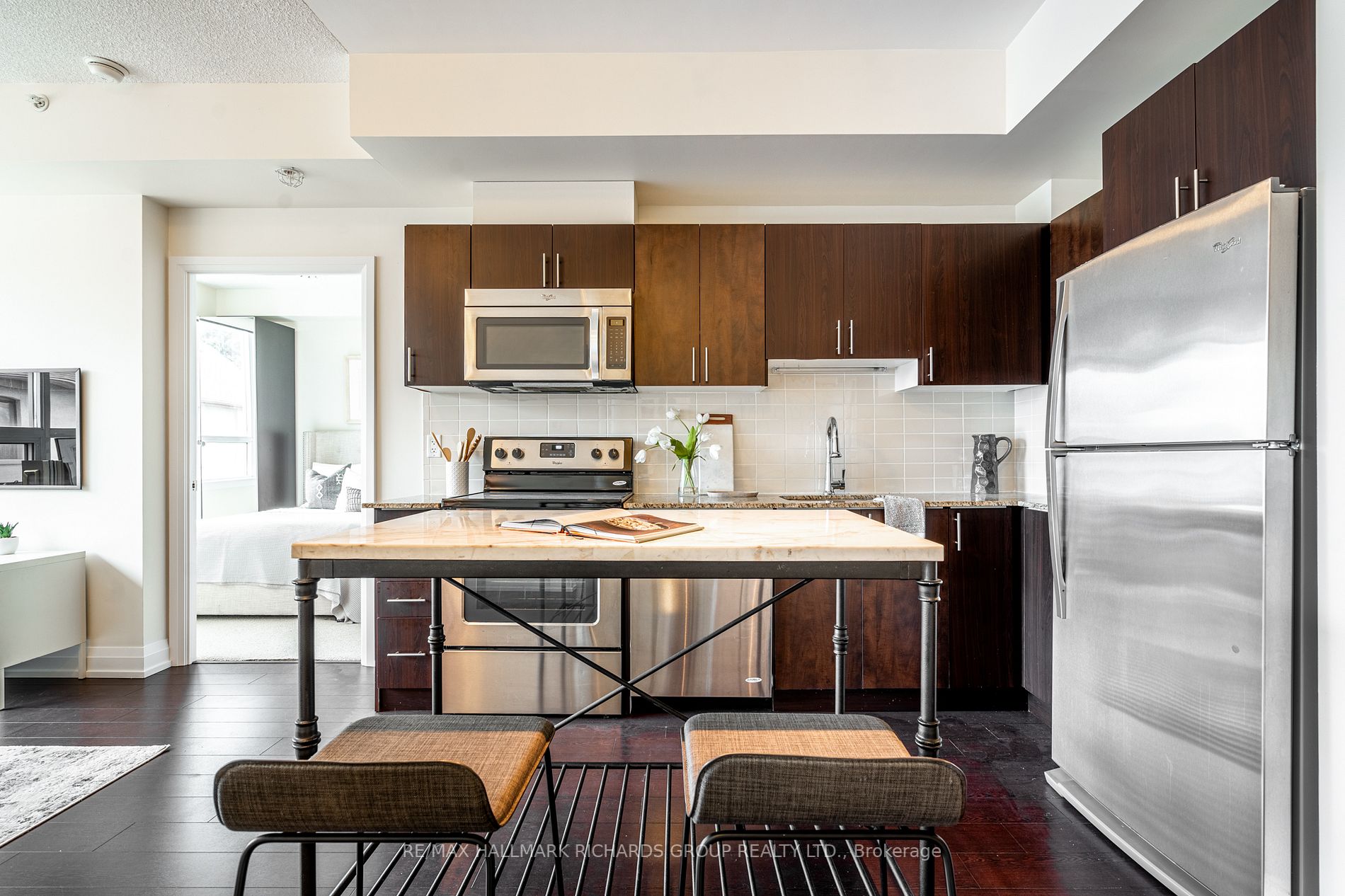3520 Danforth Ave, #220
