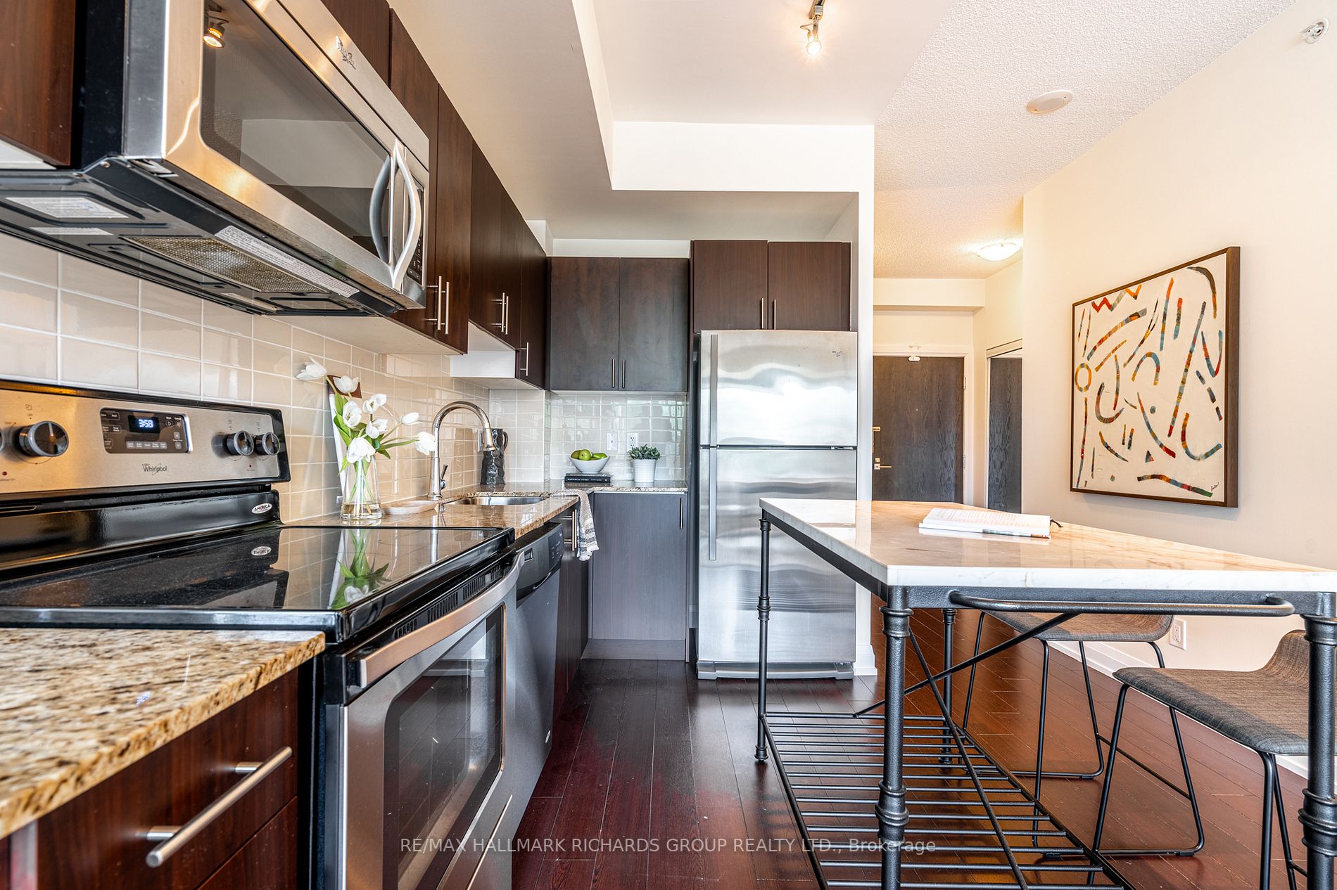 3520 Danforth Ave, #220
