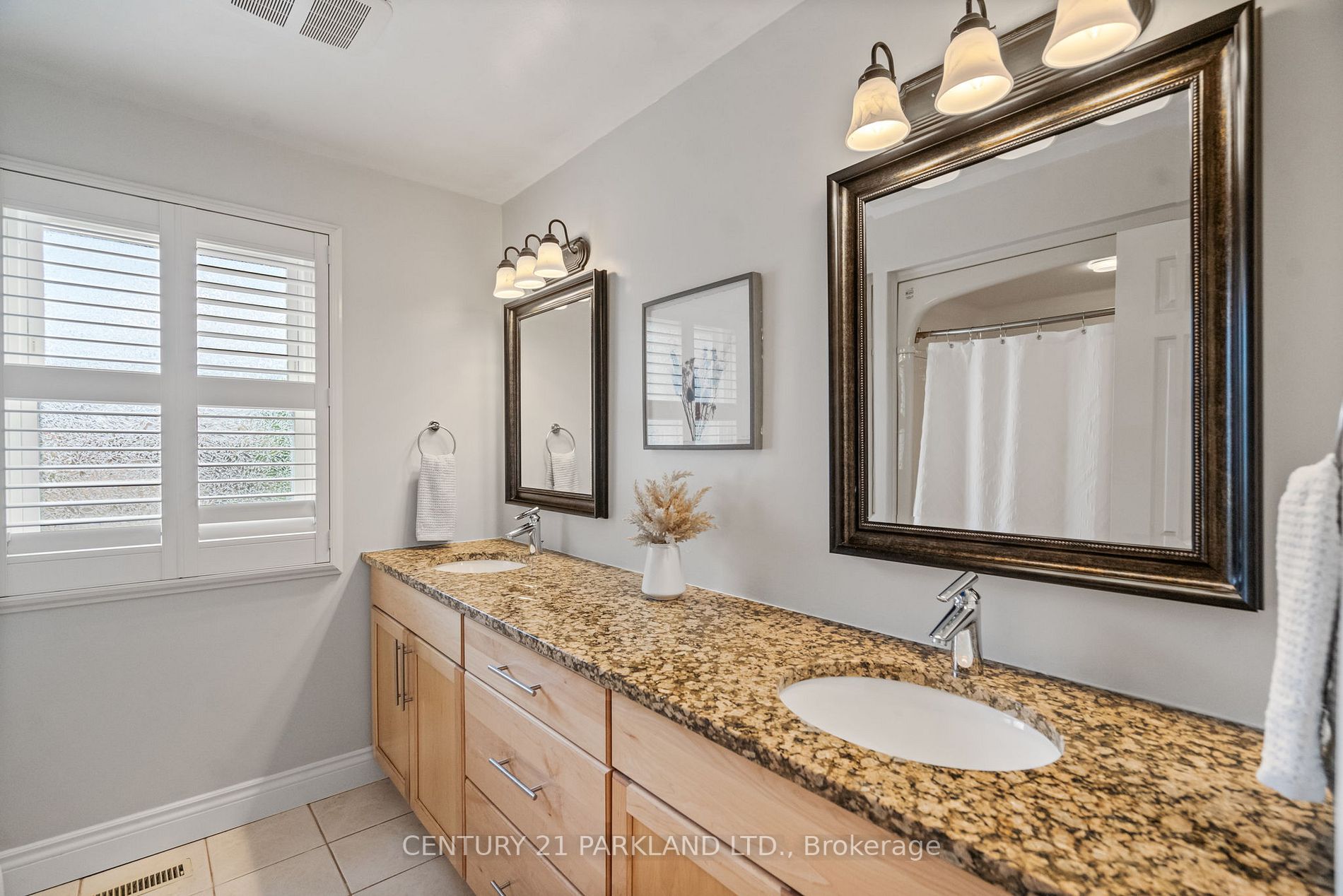 775 Pebble Crt