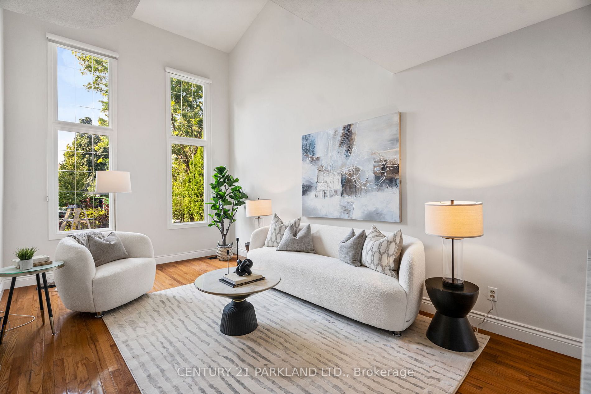775 Pebble Crt