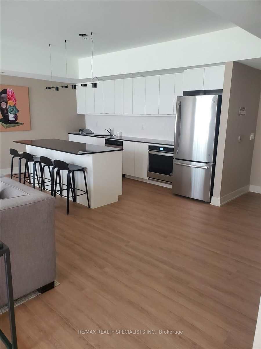 60 Orchid Place Dr, #Th-13