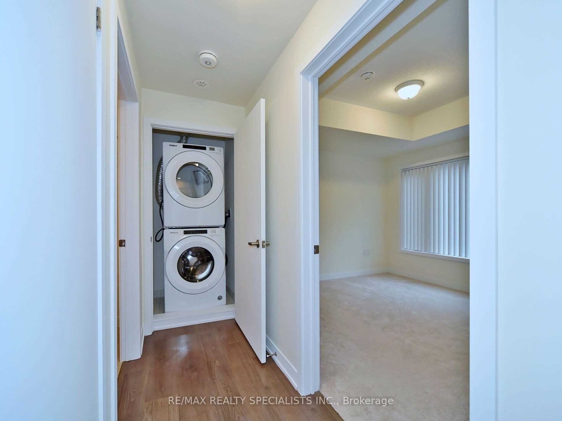 60 Orchid Place Dr, #Th-13
