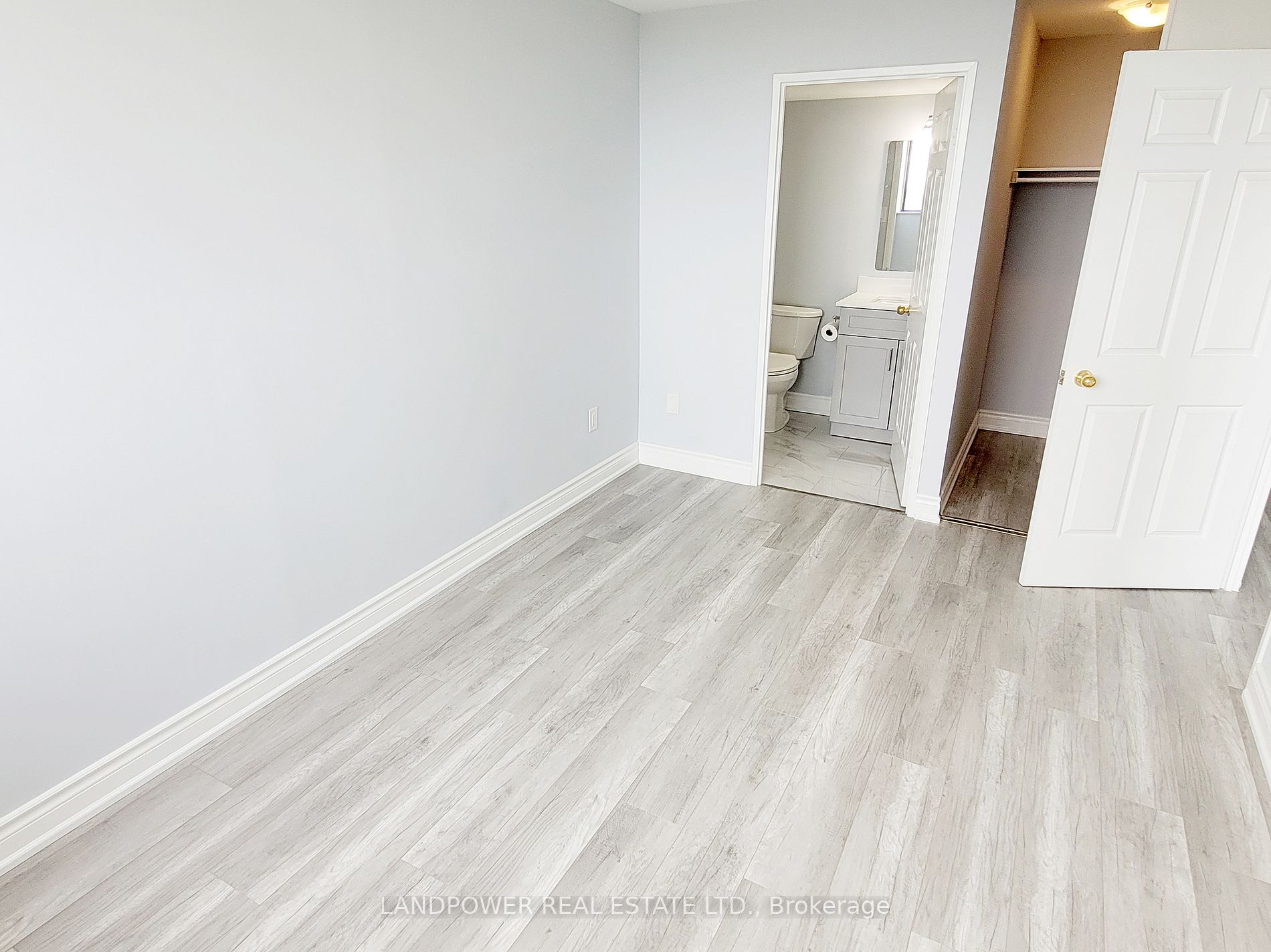 10 Tapscott Rd, #1011