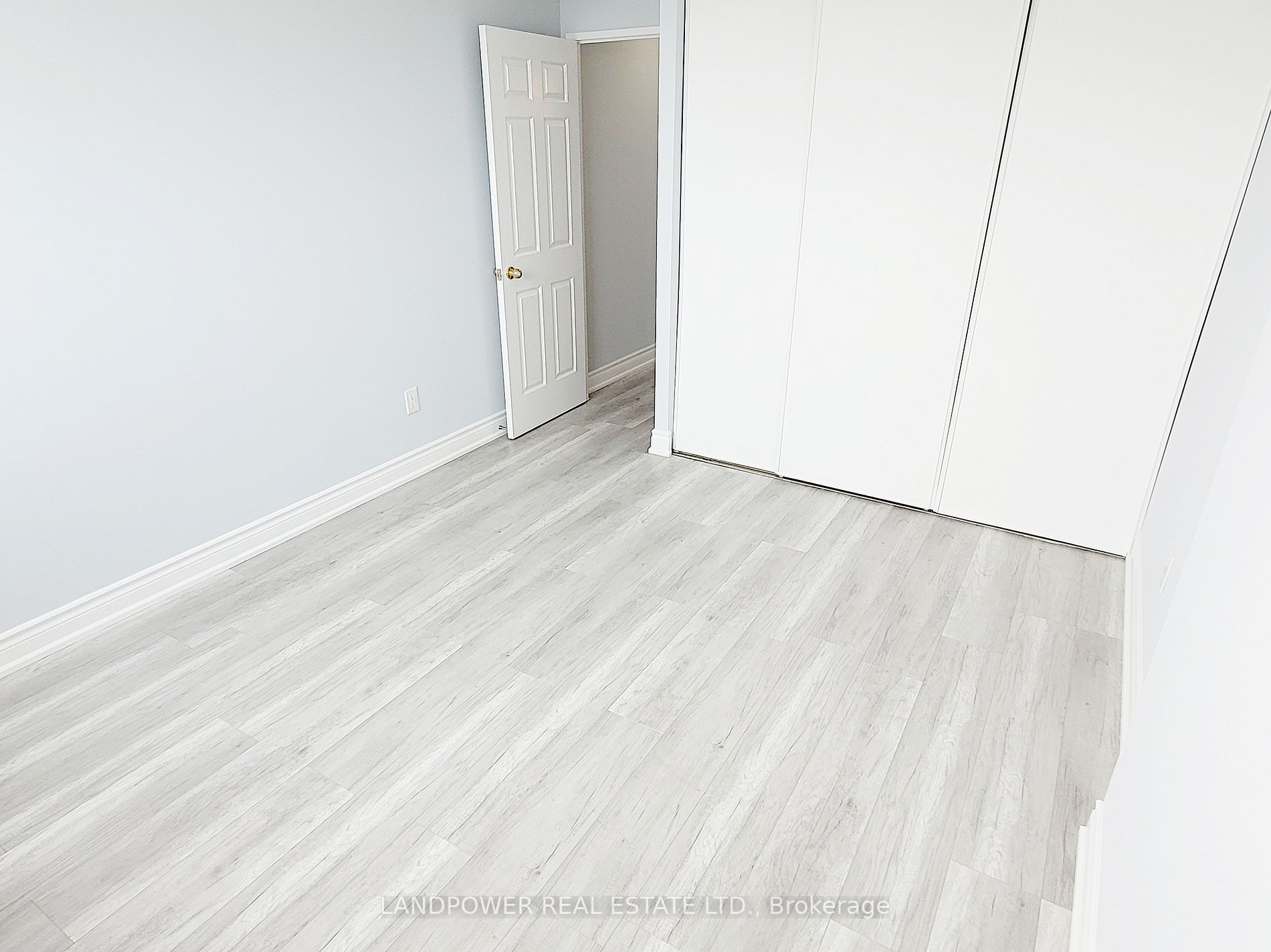 10 Tapscott Rd, #1011