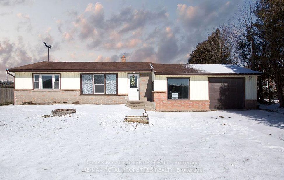 1608 Baseline Rd W