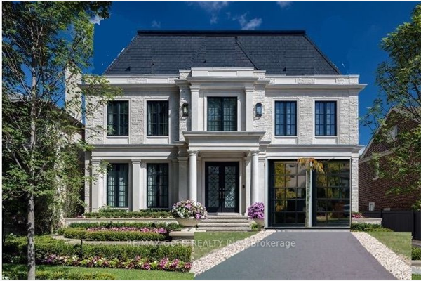 31 Murray Ave, Toronto