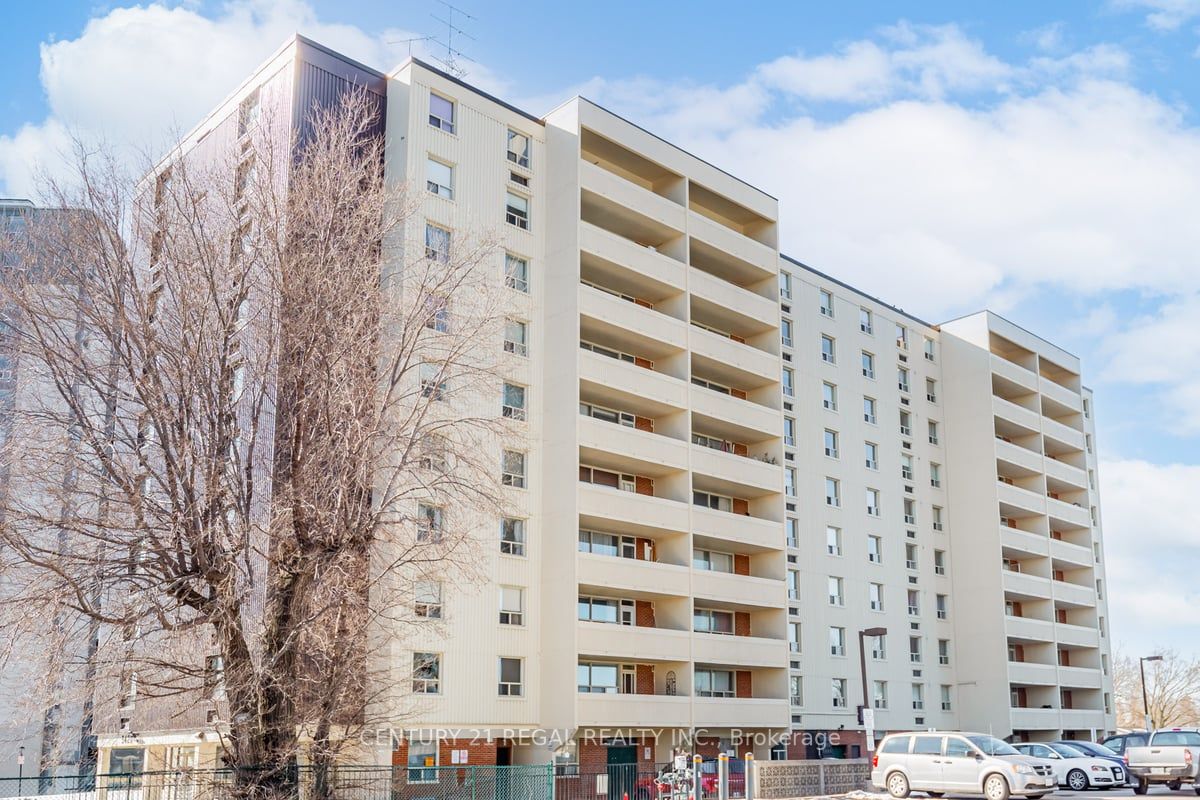 3420 Eglinton Ave E, #205