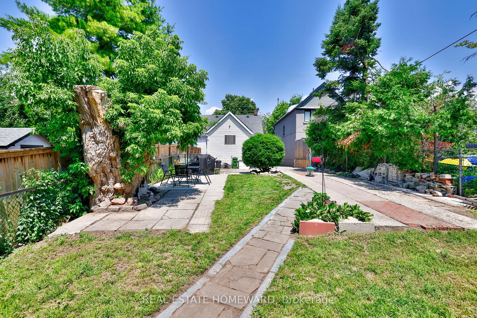229 Gamble Ave