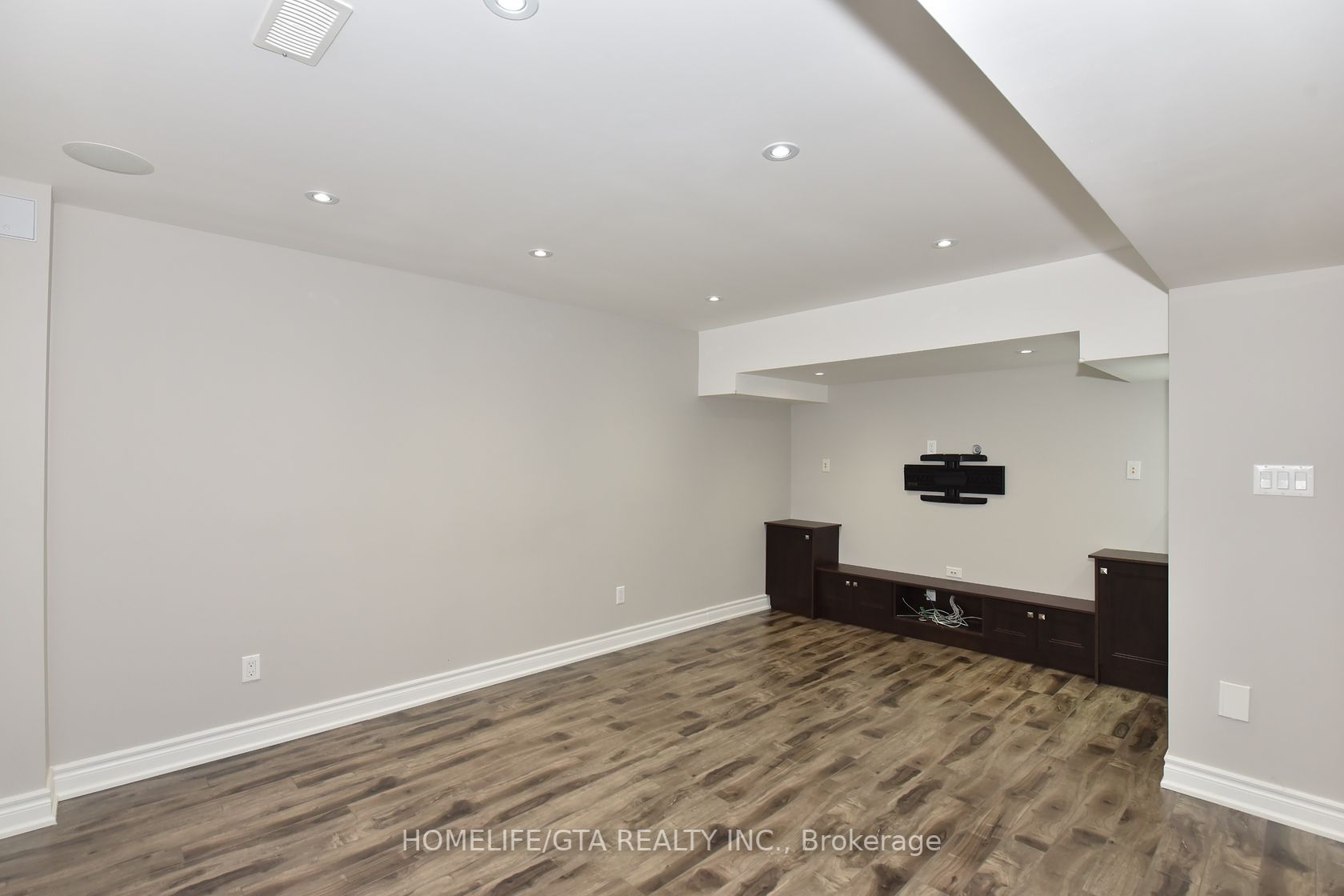 31 Ainley Road