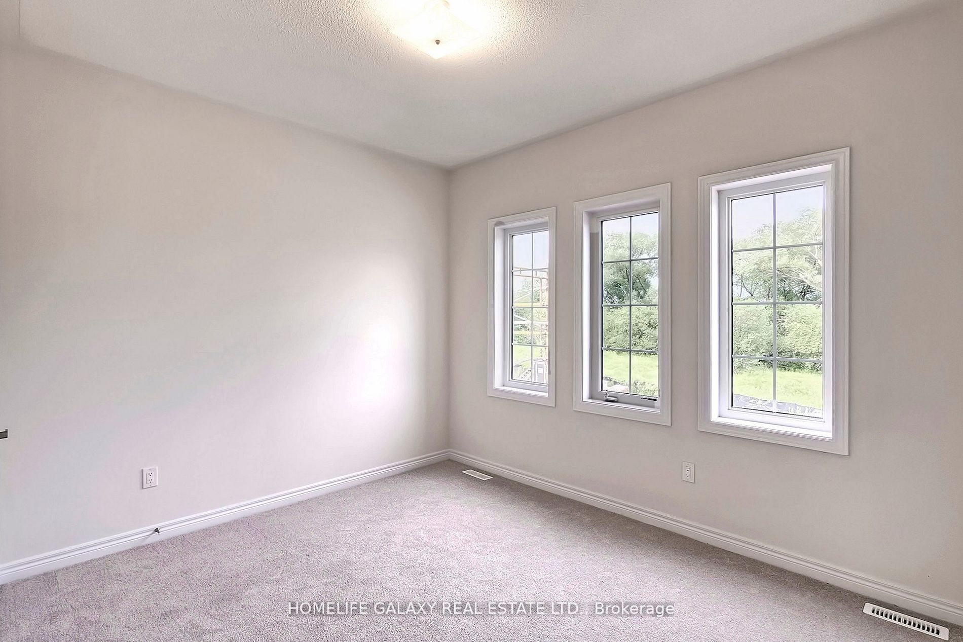 1296 Klondike Drive