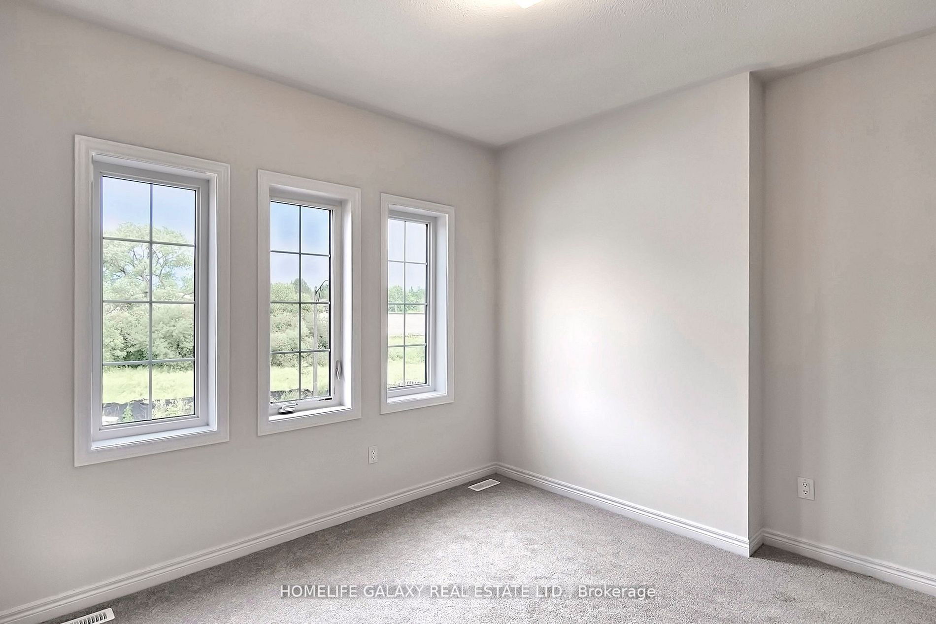 1296 Klondike Drive
