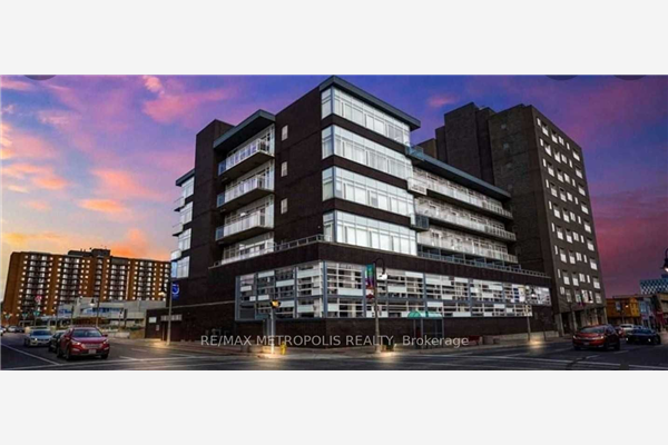 44 Bond St W, Oshawa