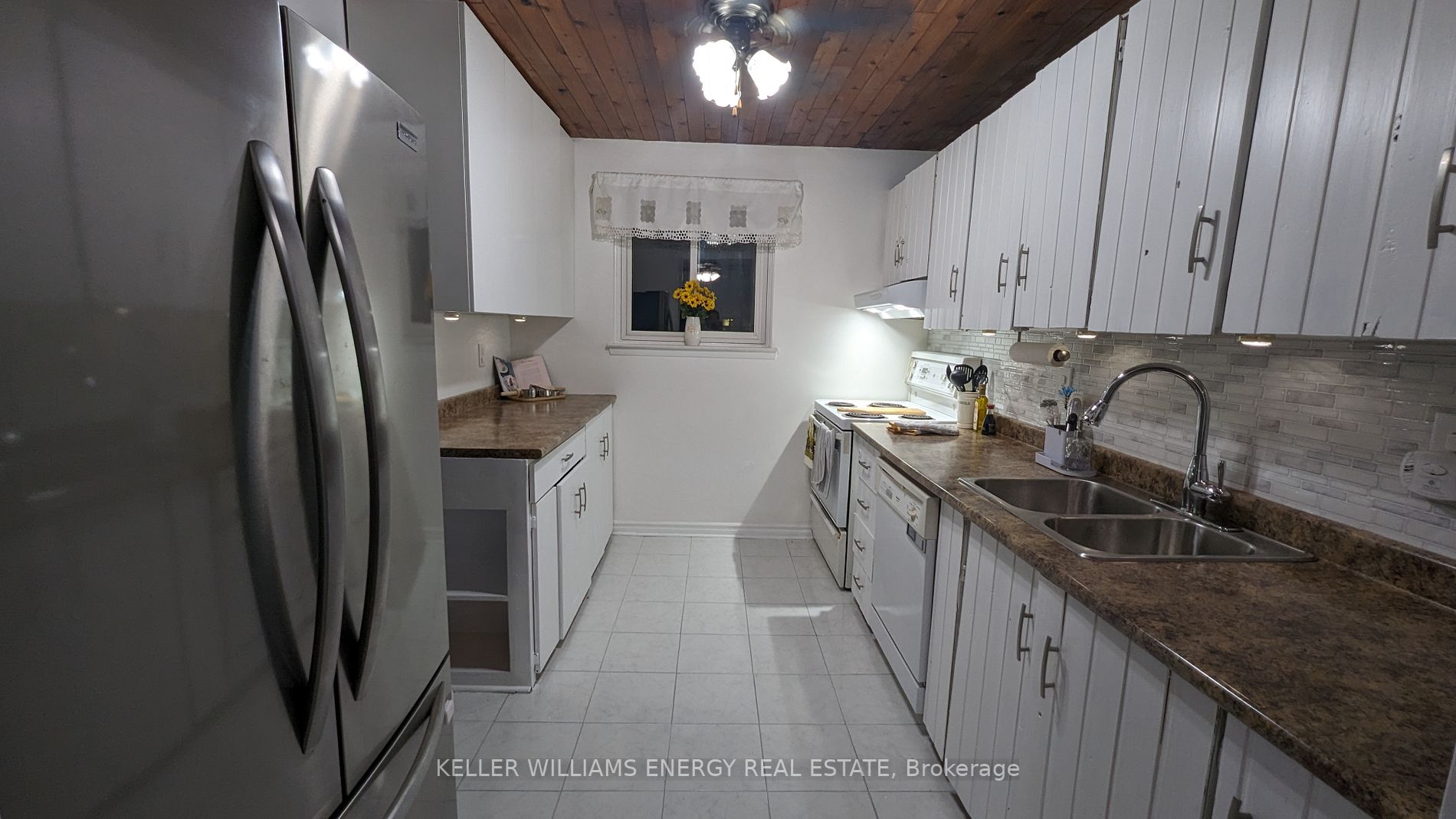 320 Chaleur Ave