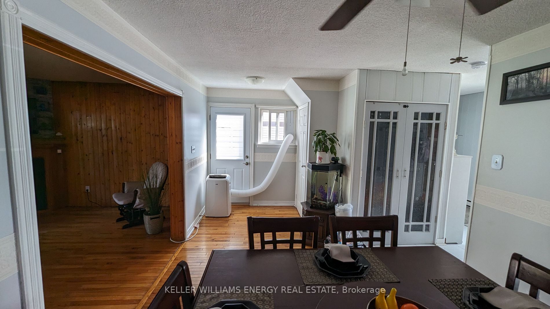 320 Chaleur Ave
