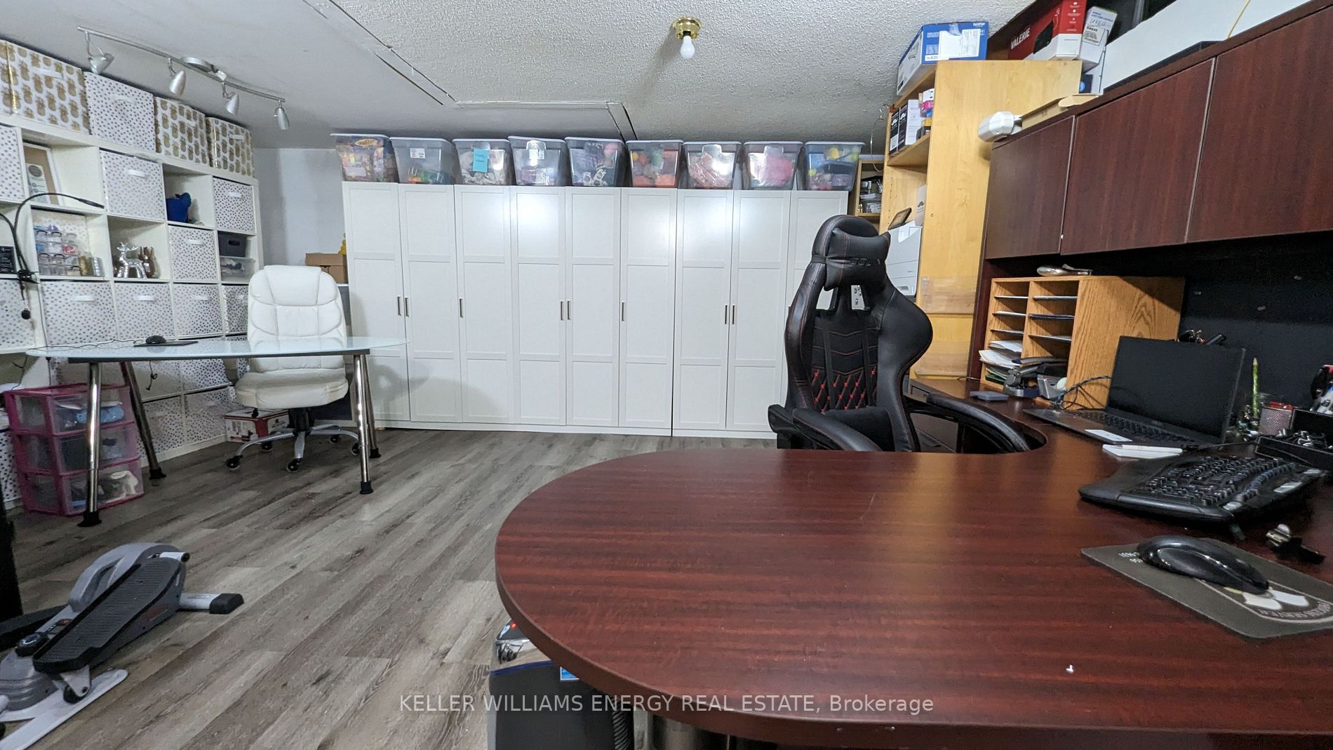 320 Chaleur Ave