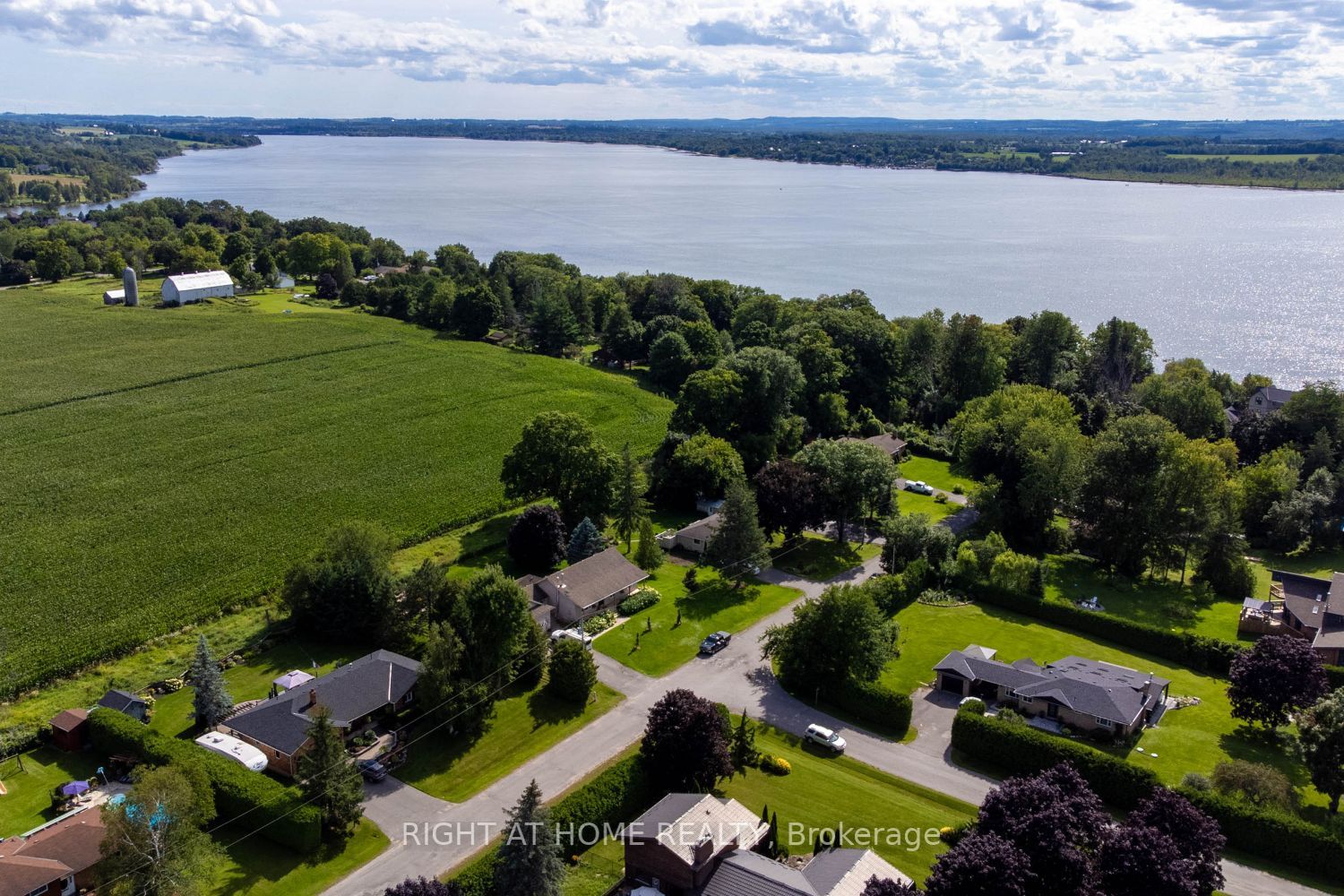 32 Percy Cres