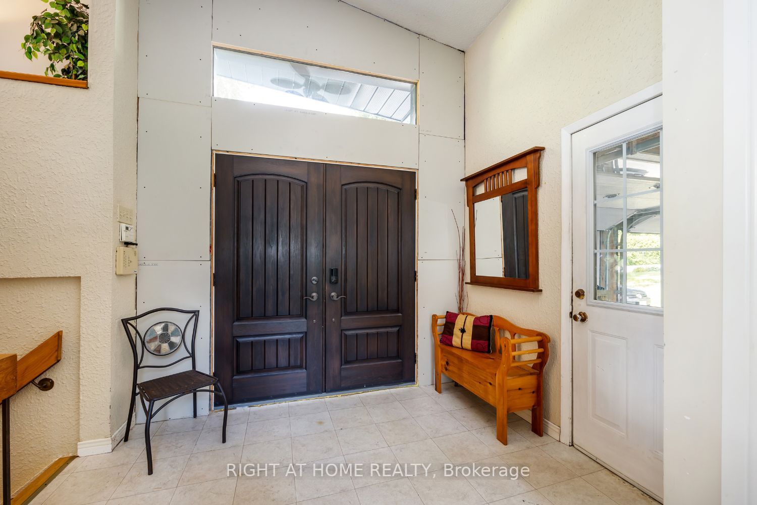 32 Percy Cres