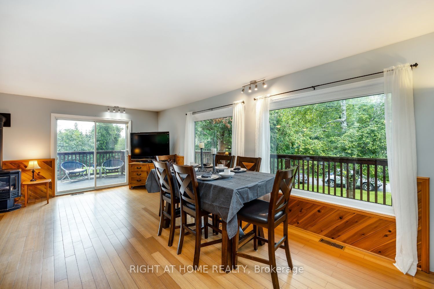 32 Percy Cres