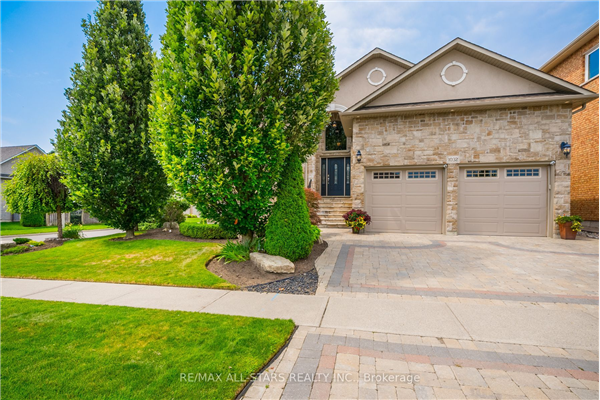 1032 Swiss Heights Dr, Oshawa