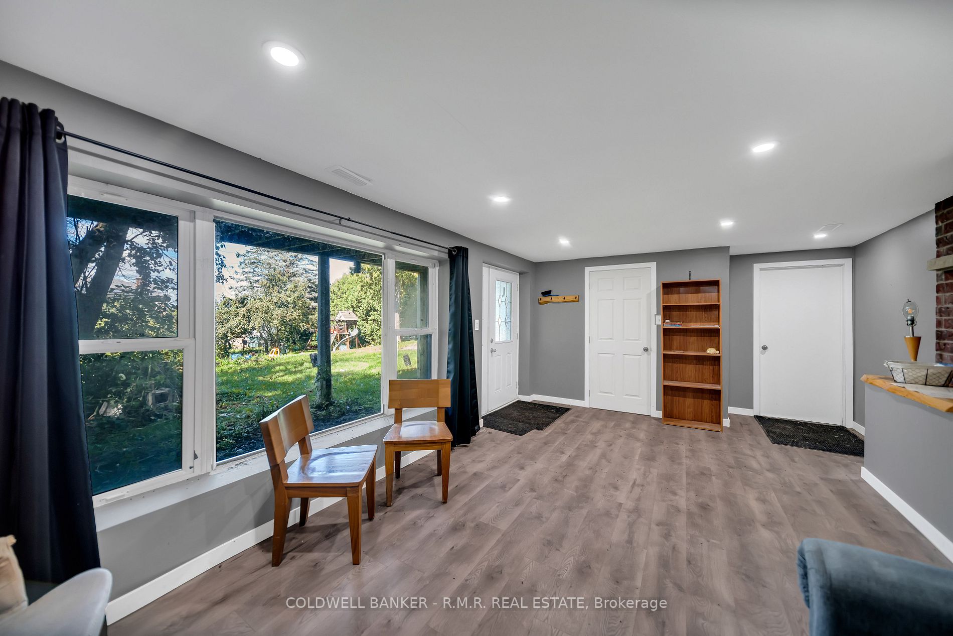 16 Putsey Dr