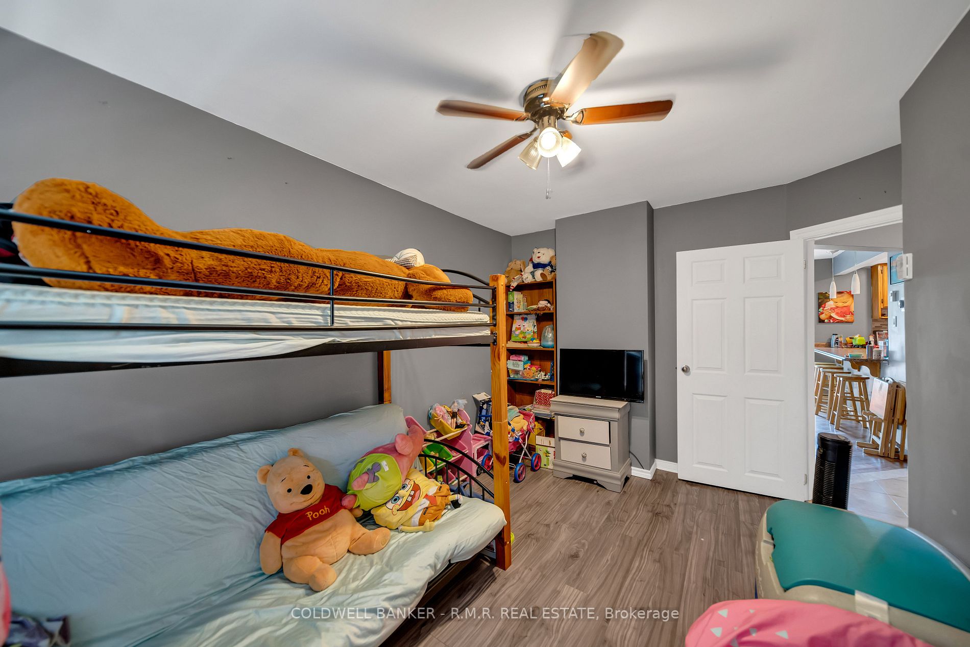 16 Putsey Dr