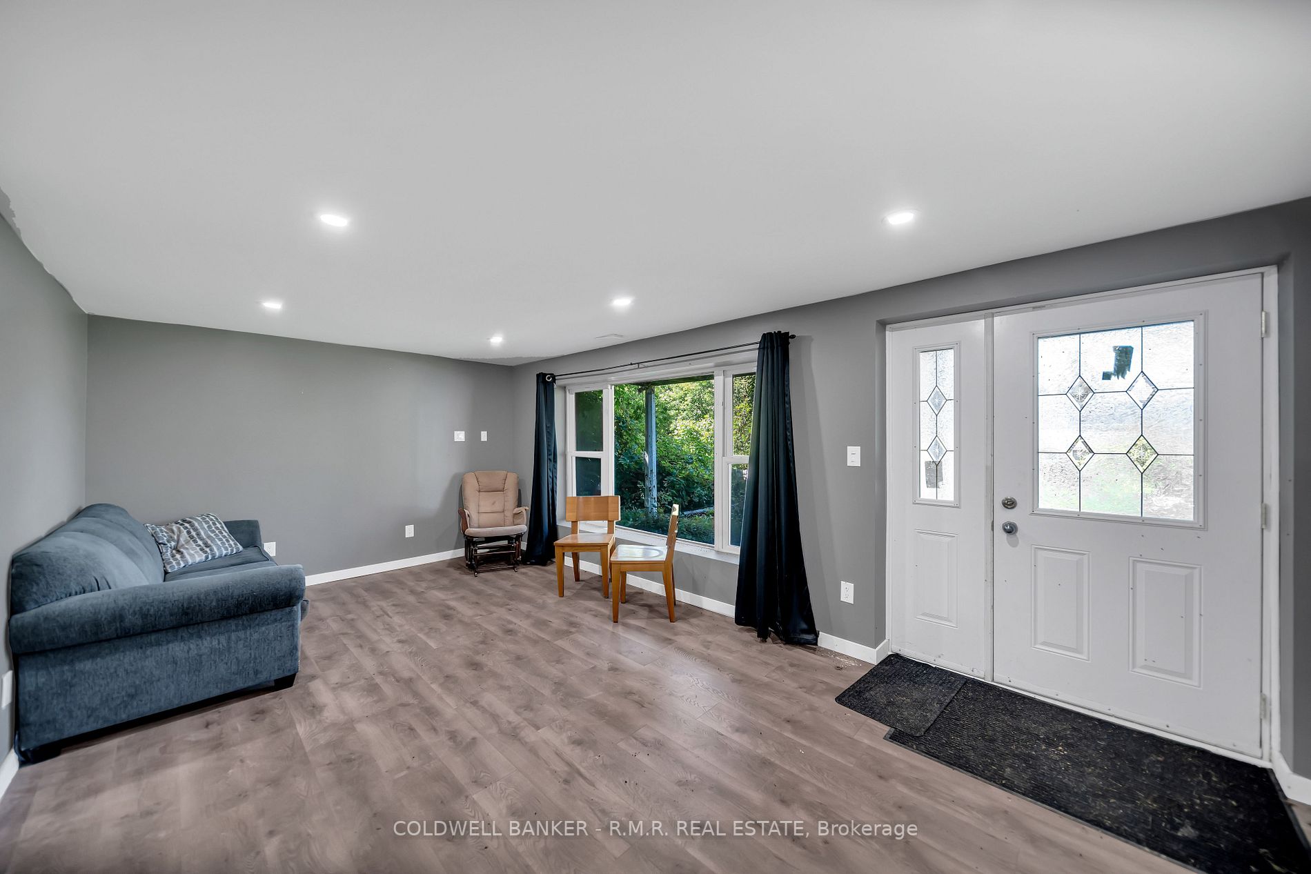 16 Putsey Dr