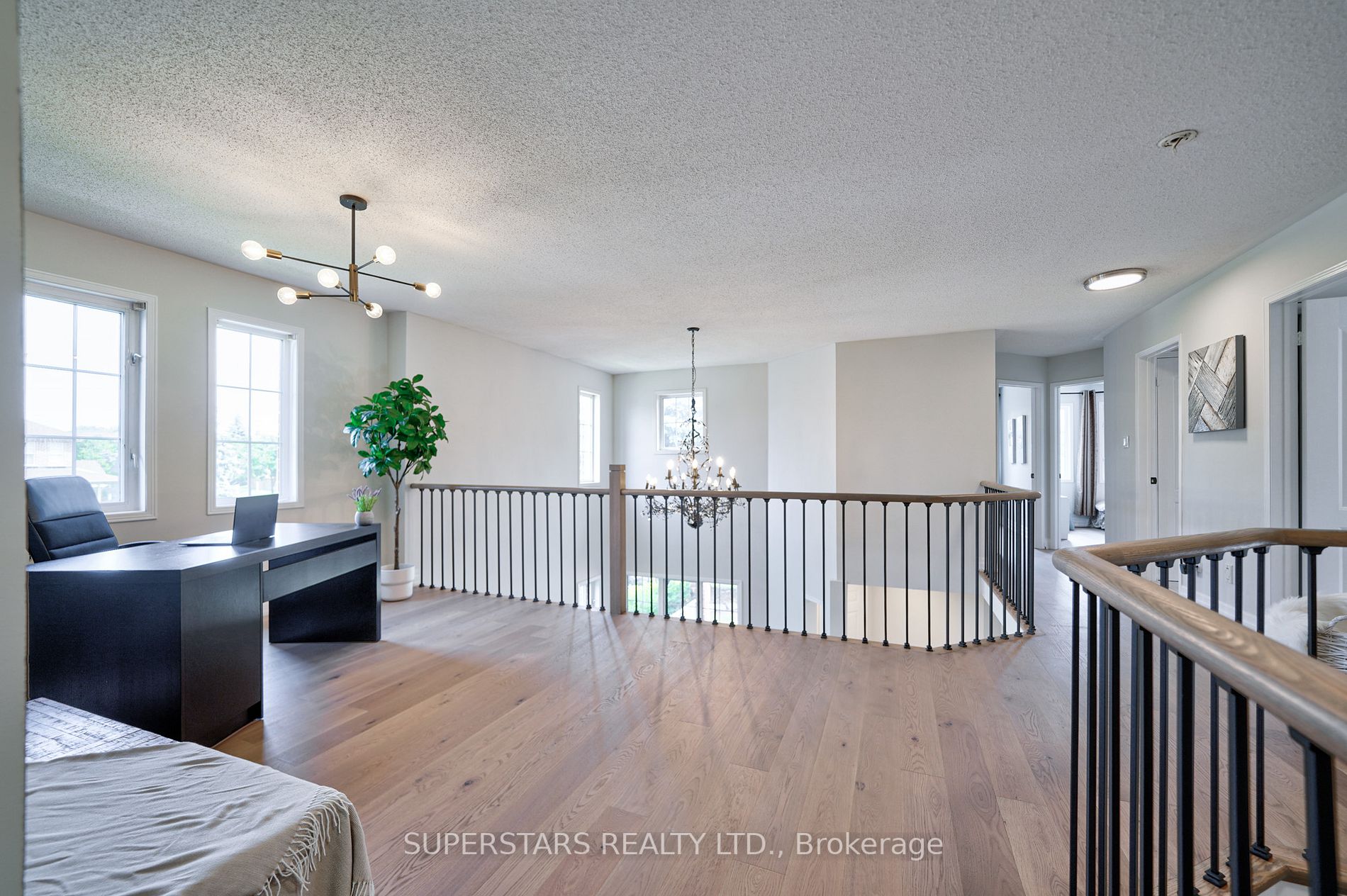 2 Redvers Street