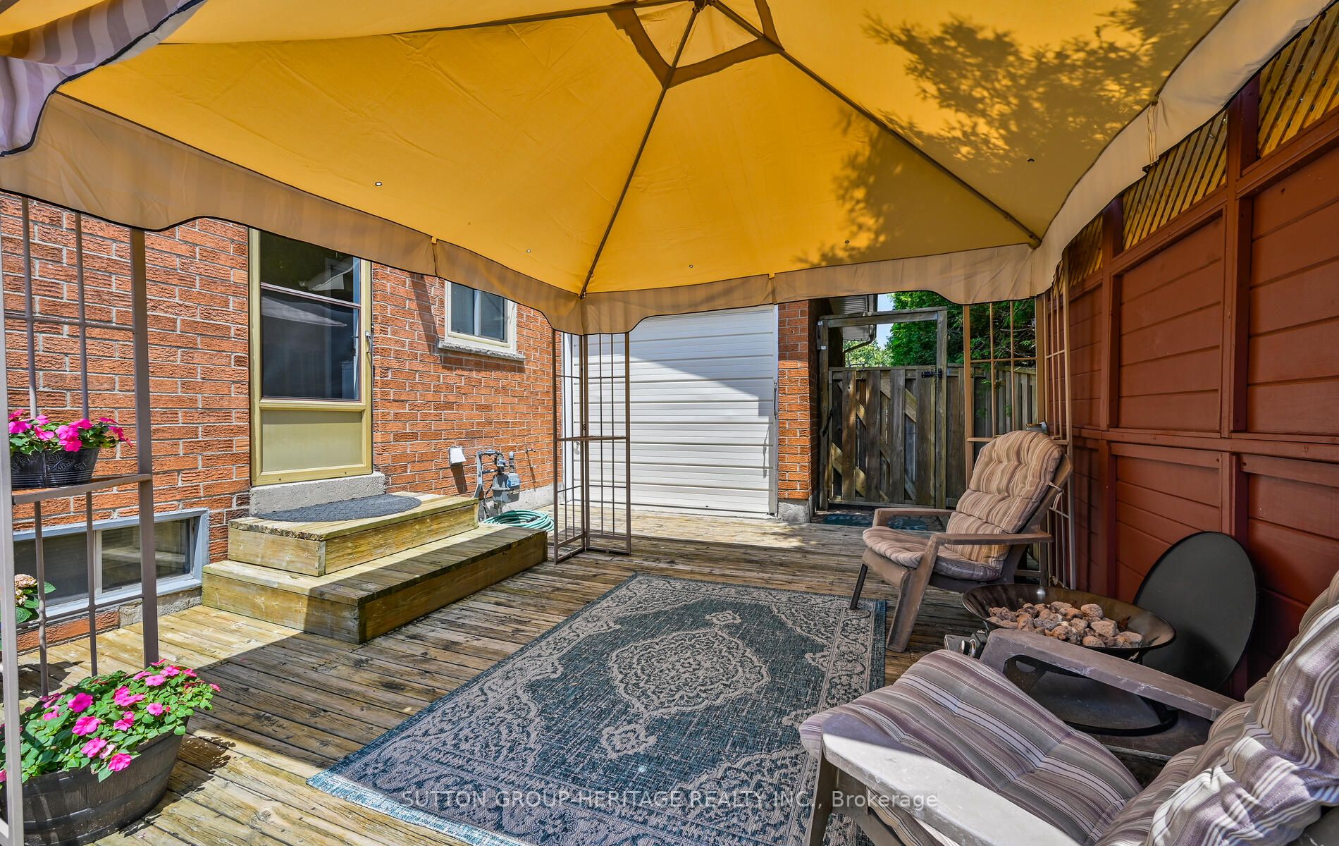 24 Anstead Crescent