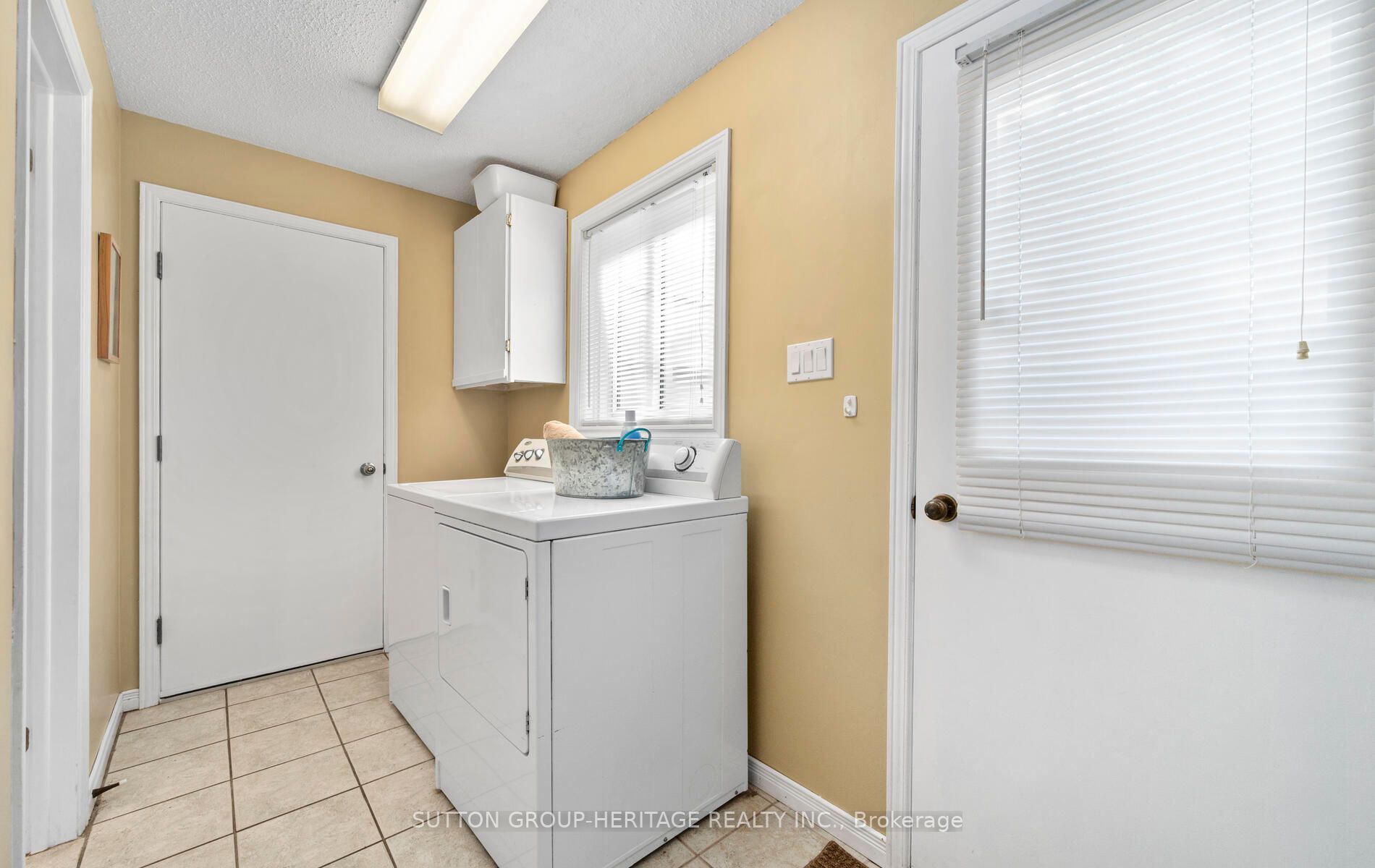 24 Anstead Crescent