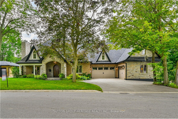 128 Raglan St, Whitby