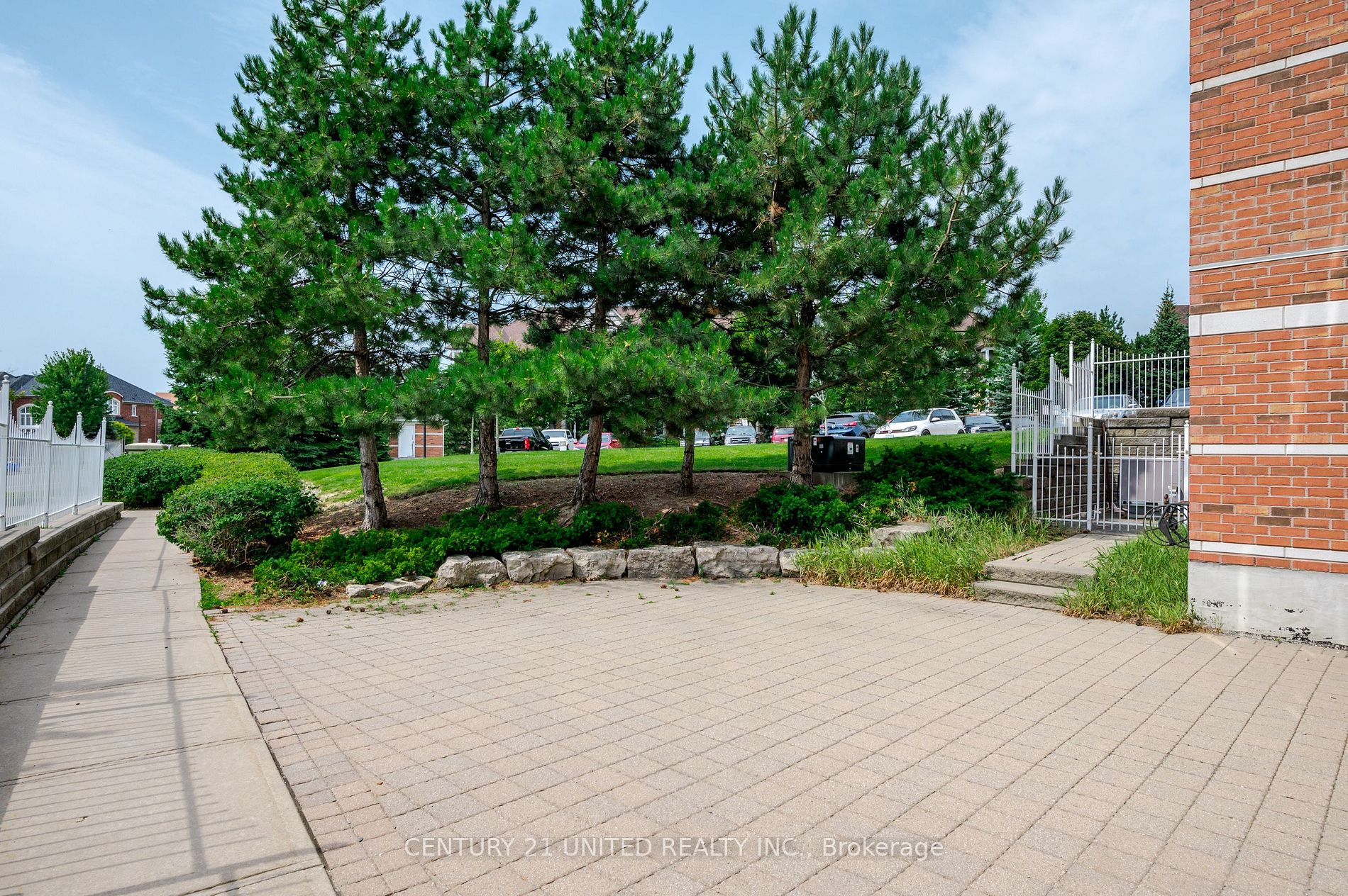 106 Aspen Springs Dr Dr, #209