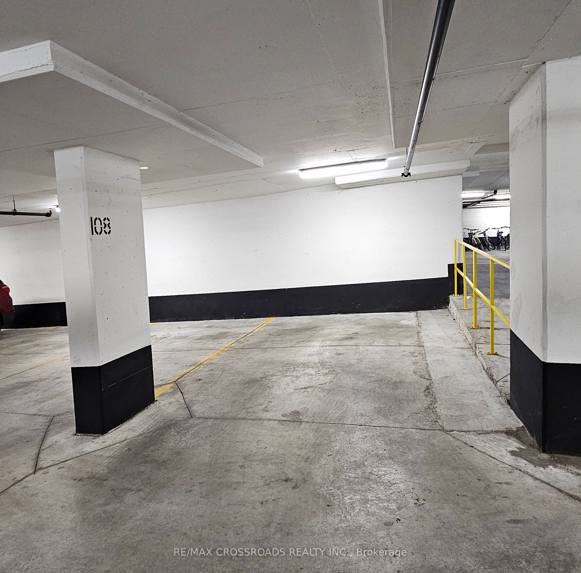 8 Trent Avenue #502