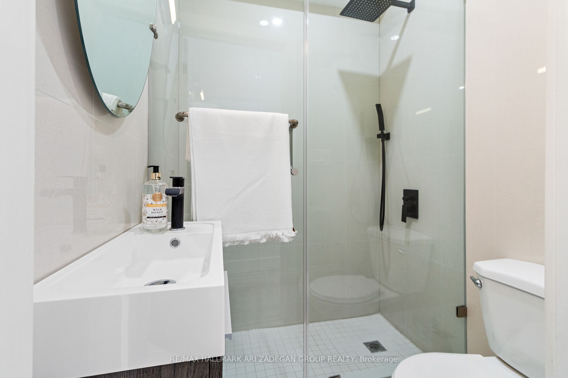 16 Minto St, #1